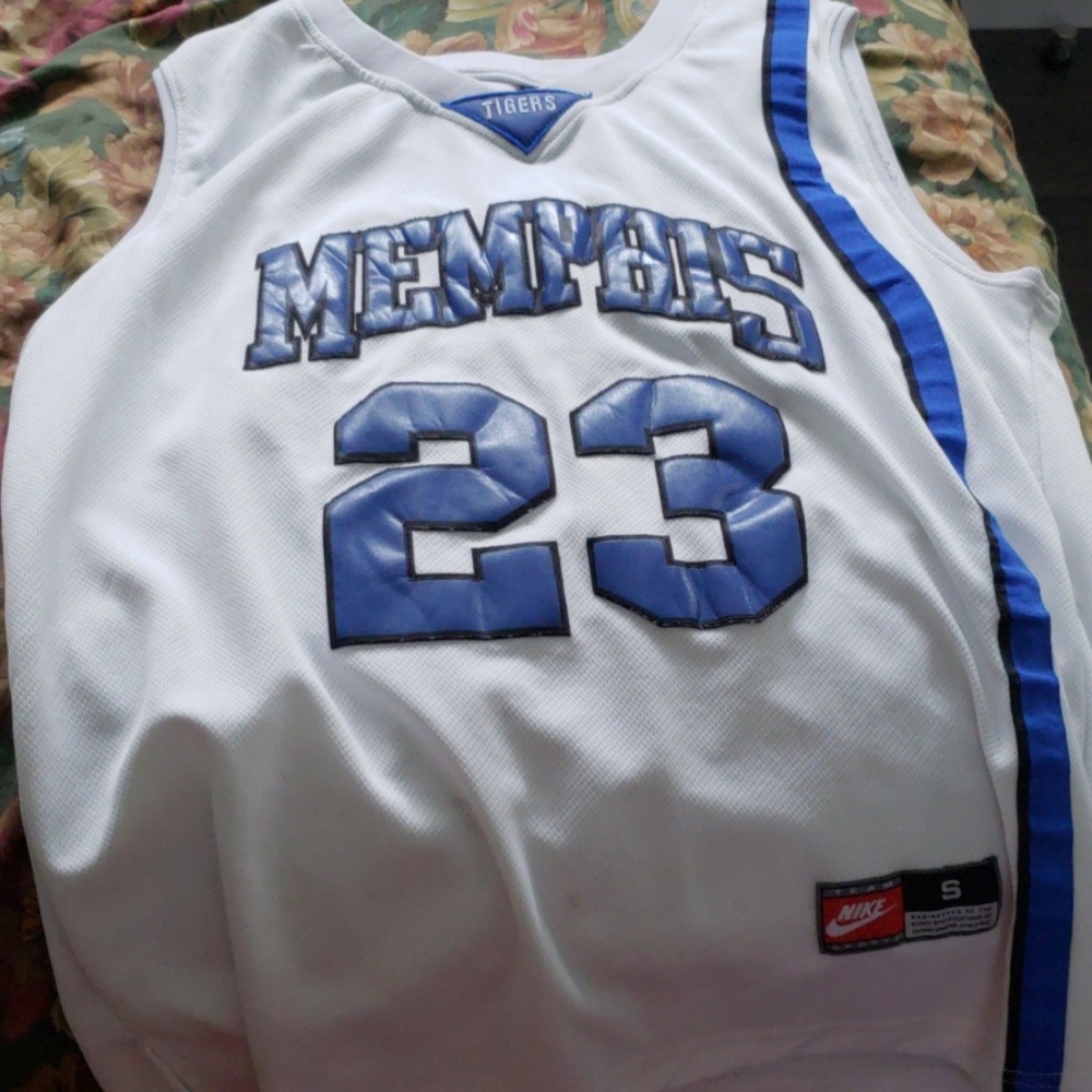 Derrick Rose Memphis Jersey